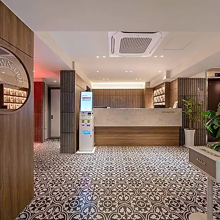 Shinchon Brown Dot Shinchon Branch