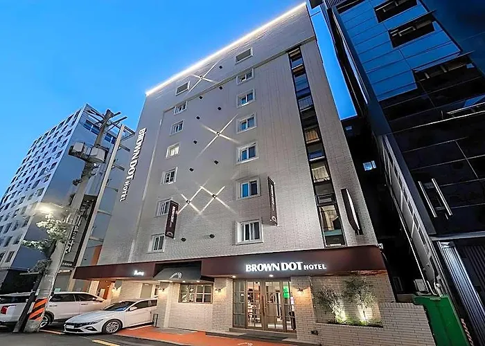 Shinchon Brown Dot Shinchon Branch 2*