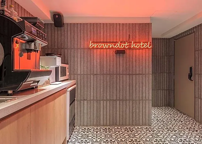 Shinchon Brown Dot Shinchon Branch Otel